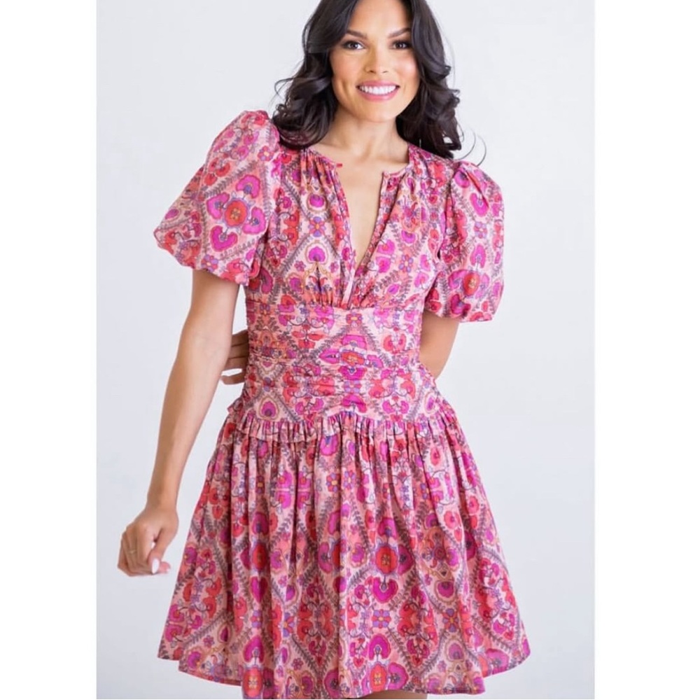 Karlie Floral Puff‎ Sleeve Dress.
